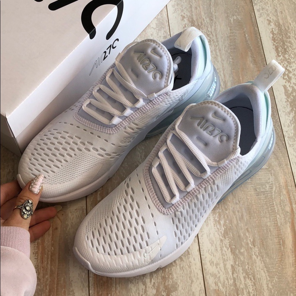 NWT Nike Air Max 270 Triple white - Picture 4 of 7